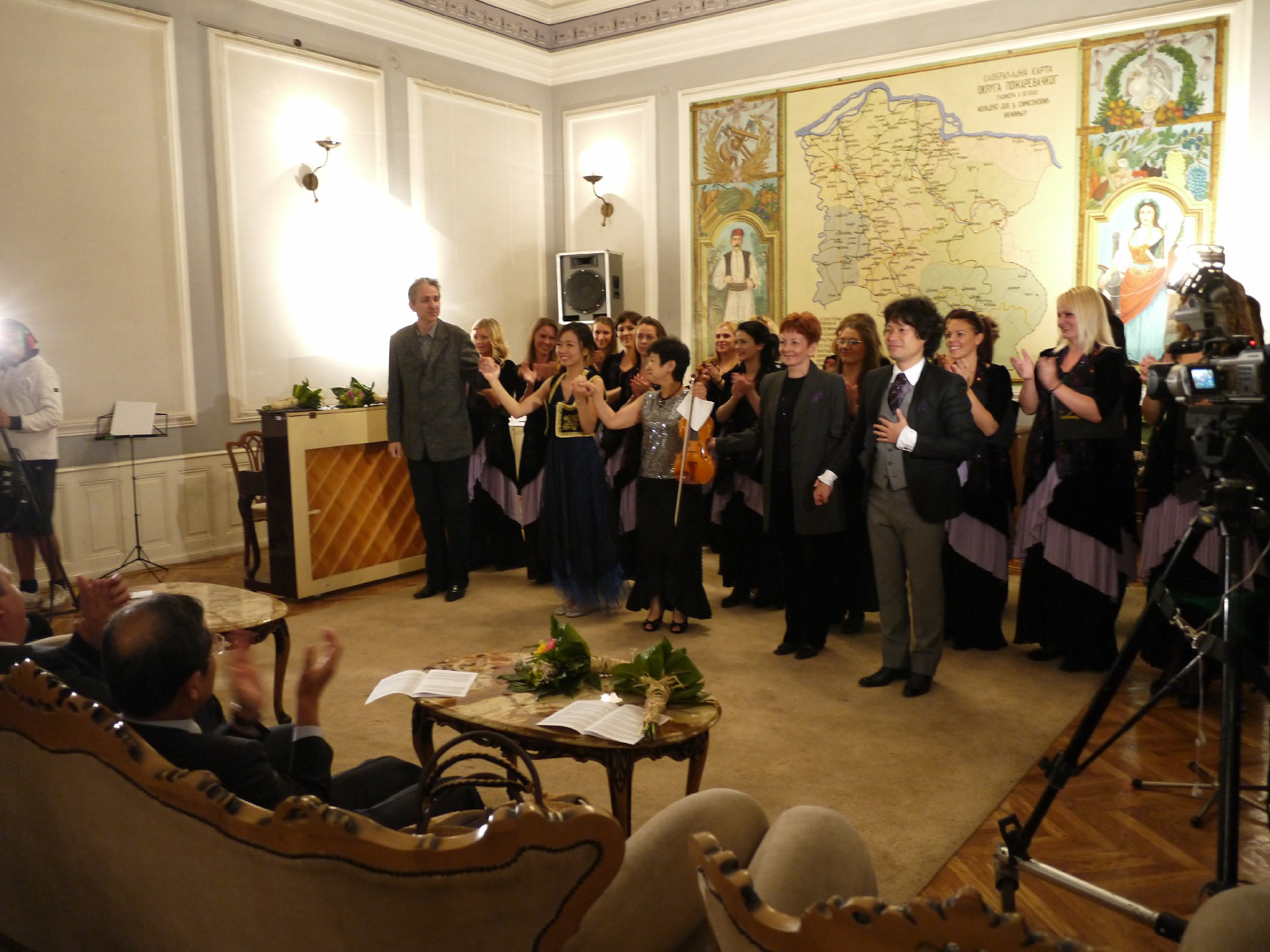 Славољуб Тасић - гитара, Мисаки Като - клавир, Ецуко Цунозаки - виолина, Такаши Накамура - тенор, 2011.
