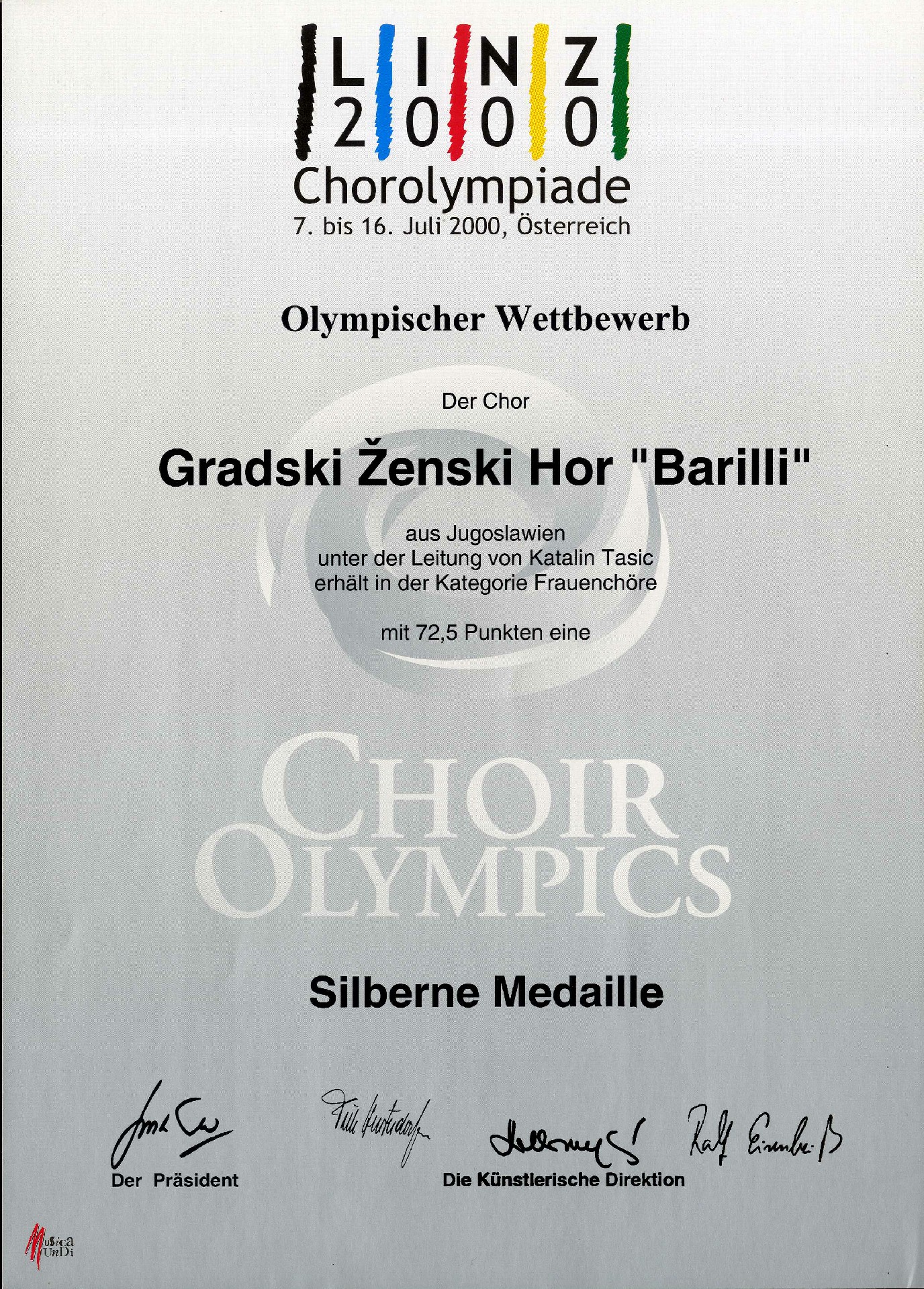 Сребрна медаља на Првој олимпијади хорова у Линцу 2000. у категорији женских хорова